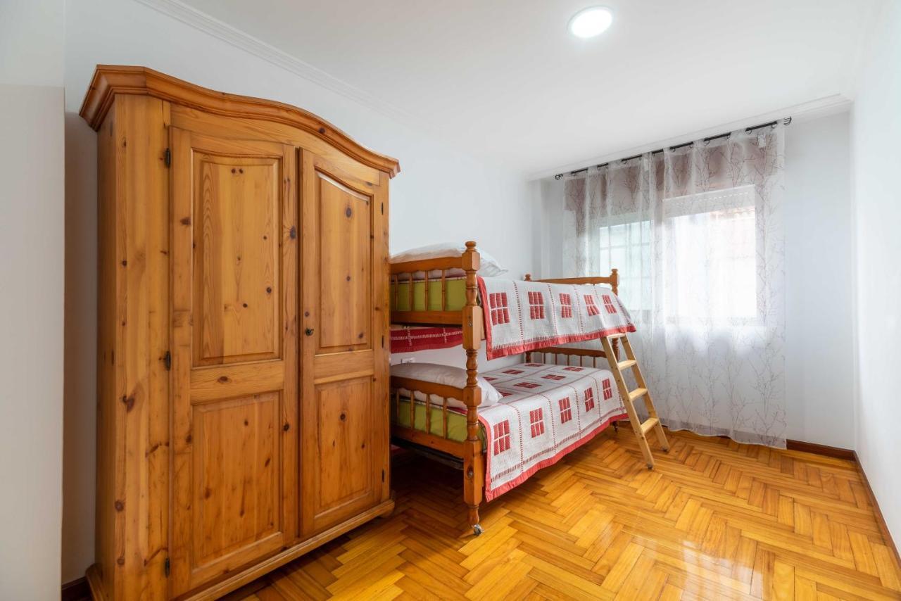 Appartamento Apartamento Espacioso Cerca De La Playa Con Aire Acondicionado Moaña Esterno foto