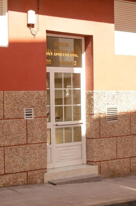 Appartamento Apartamento Espacioso Cerca De La Playa Con Aire Acondicionado Moaña Esterno foto