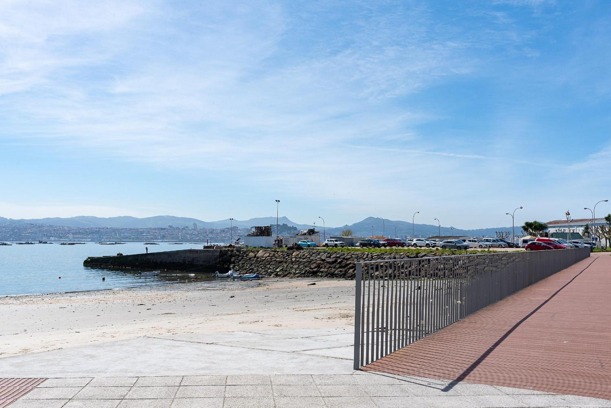 Appartamento Apartamento Espacioso Cerca De La Playa Con Aire Acondicionado Moaña Esterno foto